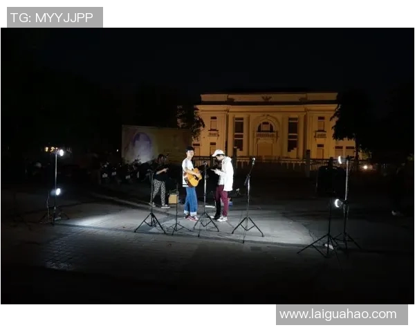 智昂迈与清莱联激战在即谁能在这场较量中脱颖而出 智昂迈与清莱联激战在即谁能在这场较量中脱颖而出