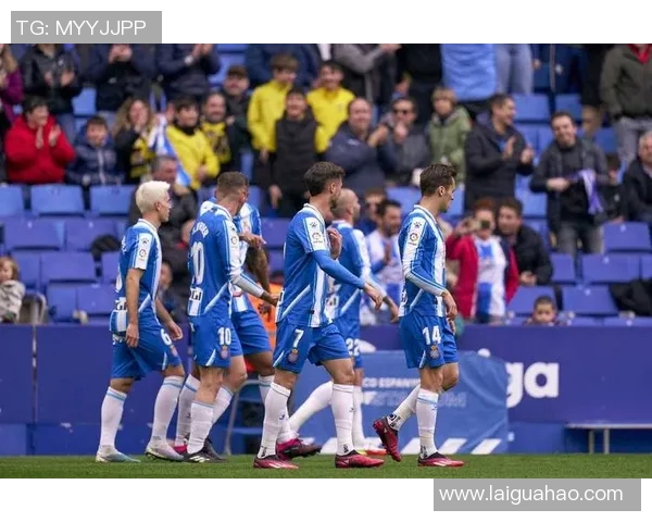 2017年世预赛希腊与波黑激战回顾及精彩瞬间分析