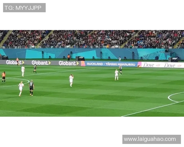 加维引领新潮流探讨未来足球发展的新方向与挑战