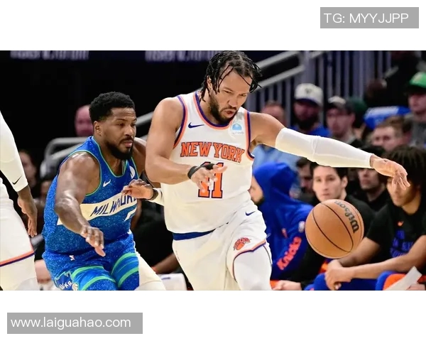 圣诞大战雄鹿对决尼克斯精彩回顾与赛后分析 圣诞大战雄鹿对决尼克斯精彩回顾与赛后分析