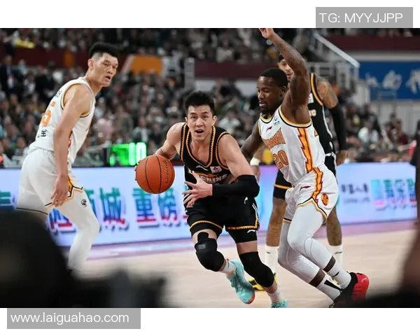 广东与辽宁常规赛巅峰对决谁将赢得这场篮球盛宴的胜利