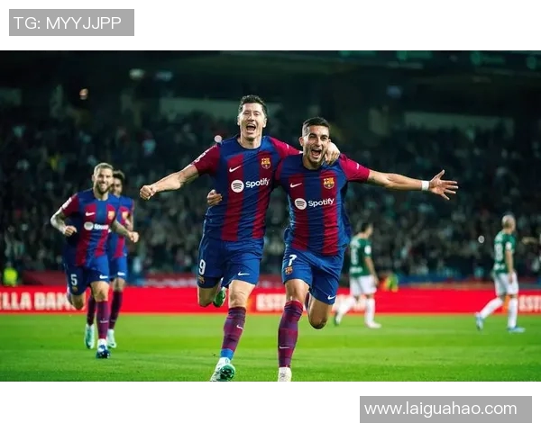 罗马主场迎战巴萨期待精彩对决与战术较量